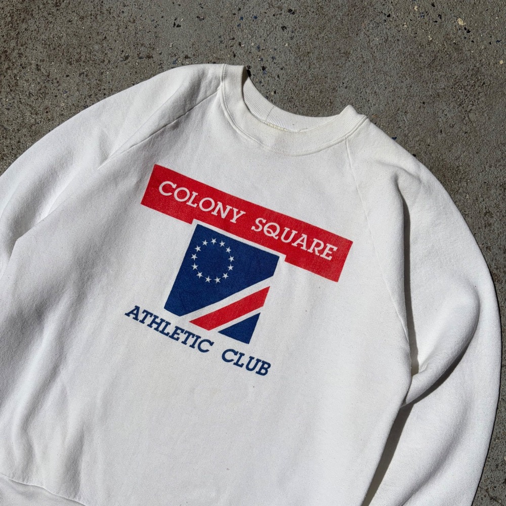 Vintage Fruit of the Loom Colony Square Athletic Club Sweatshirt White Large USA
